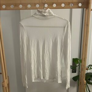 H&M Long Sleeve Turtleneck Top Size M